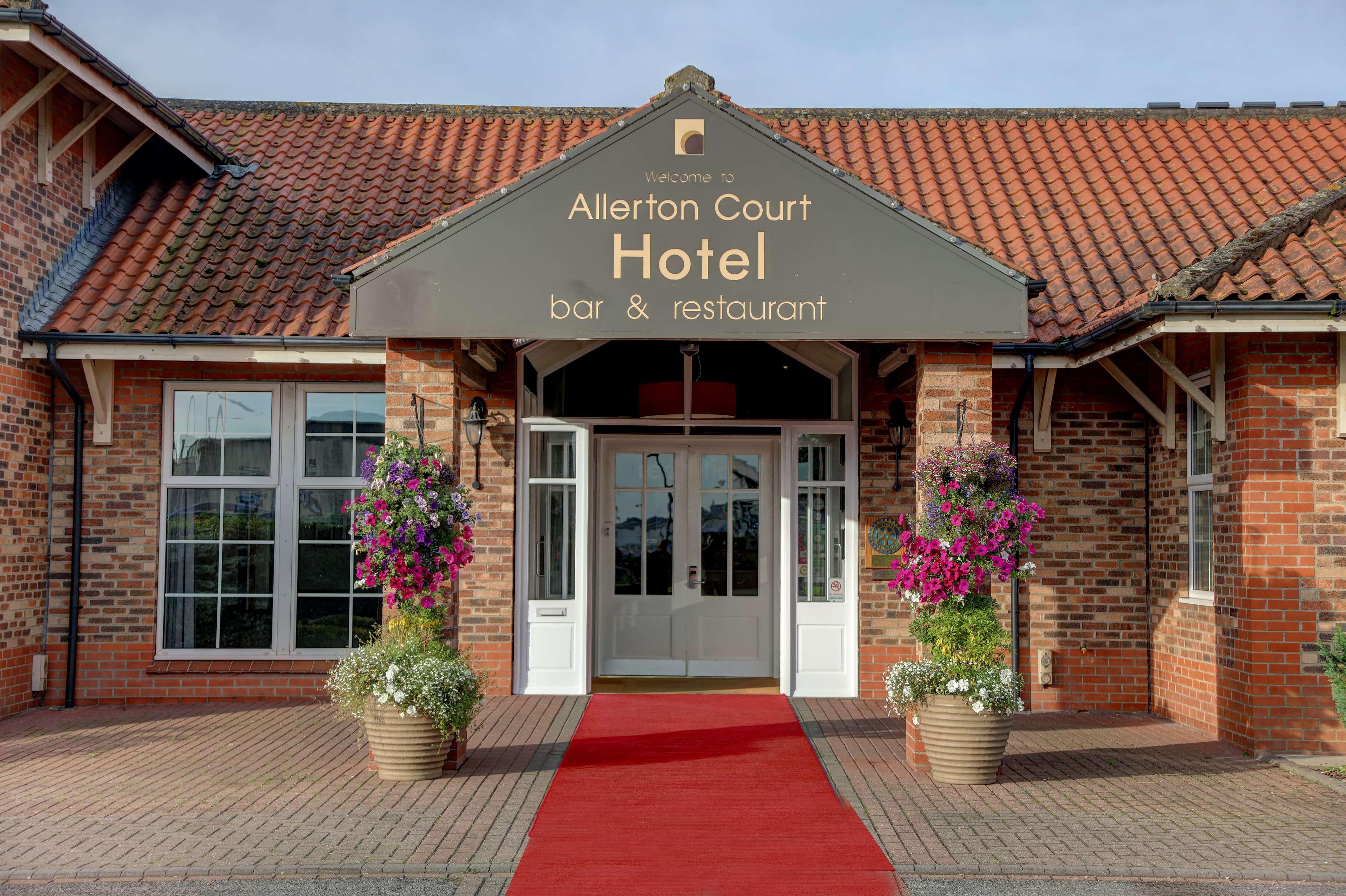 Allerton Court Hotel Норталeртън Екстериор снимка