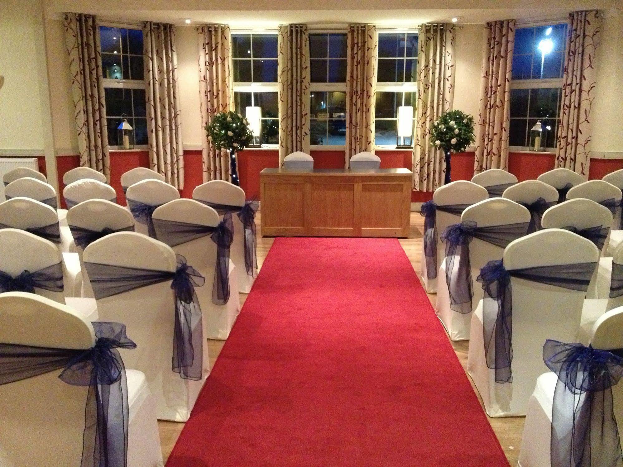 Allerton Court Hotel Норталeртън Екстериор снимка