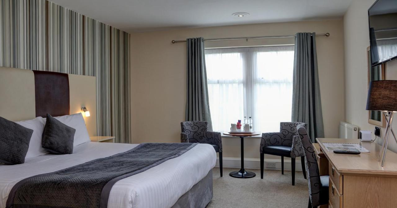 Allerton Court Hotel Норталeртън Екстериор снимка