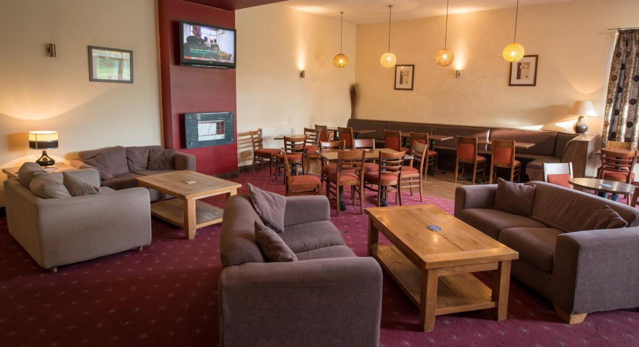 Allerton Court Hotel Норталeртън Екстериор снимка
