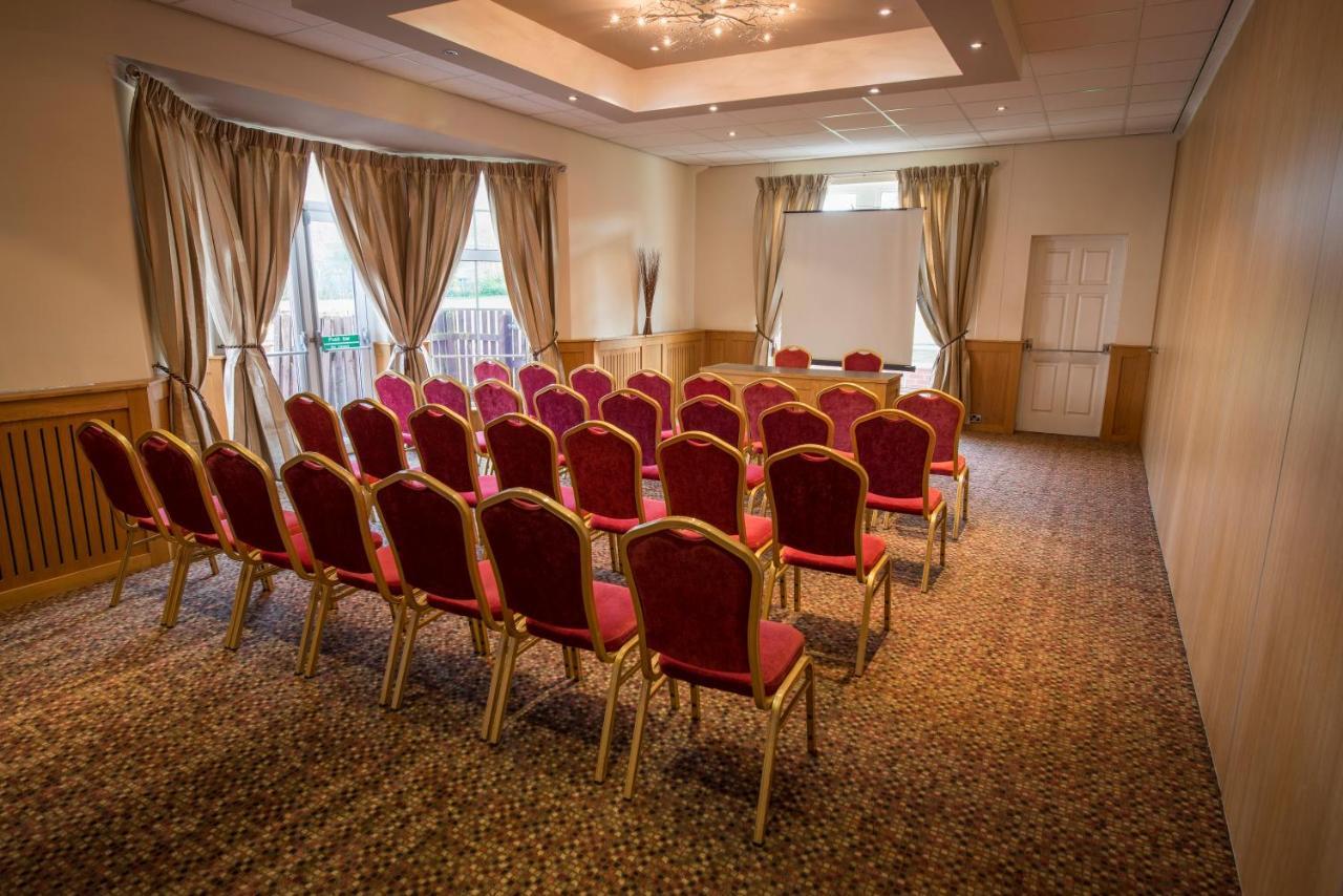 Allerton Court Hotel Норталeртън Екстериор снимка